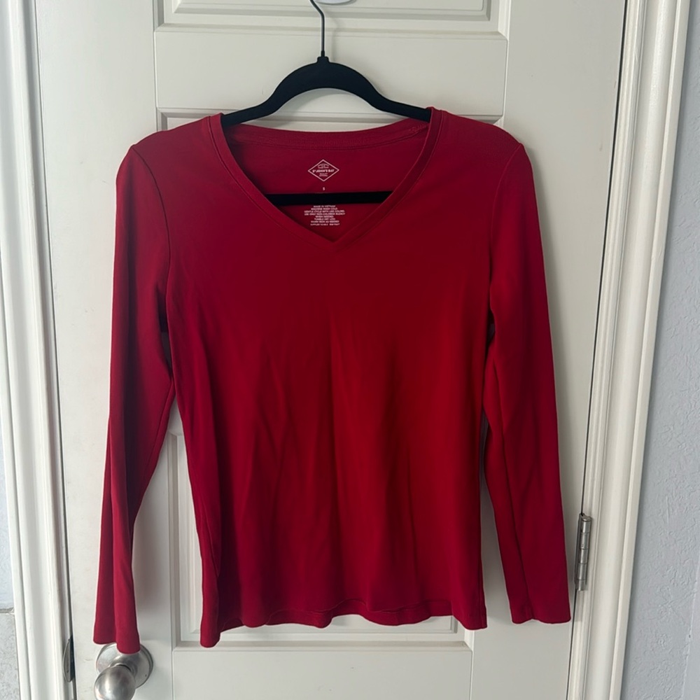 St. John’s Bay essential tee long sleeve